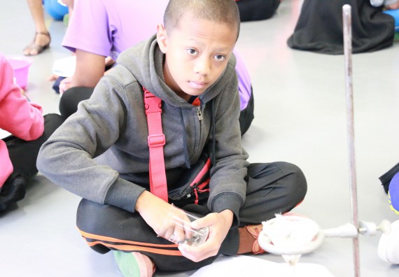 ภาพกิจกรรม คณะวิทยาศาสตร์และเทคโนโลยี จัดค่ายวิทยาศาสตร์ตามโครงการพัฒนาศักยภาพผู้เรียนในระดับการศึกษาขั้นพื้นฐาน ระยะที่ 2 ประจำปีงบประมาณ 2562