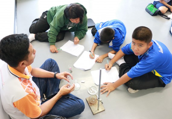 ภาพกิจกรรม คณะวิทยาศาสตร์และเทคโนโลยี จัดค่ายวิทยาศาสตร์ตามโครงการพัฒนาศักยภาพผู้เรียนในระดับการศึกษาขั้นพื้นฐาน ระยะที่ 2 ประจำปีงบประมาณ 2562