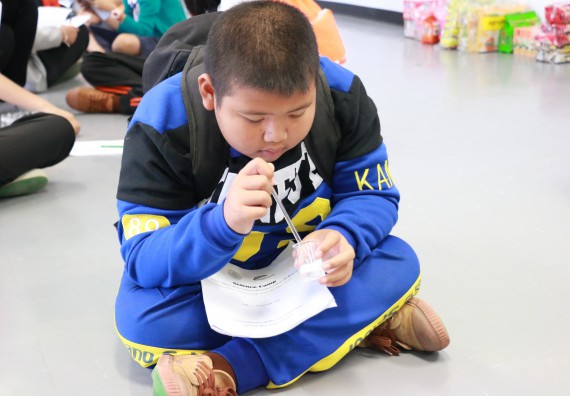 ภาพกิจกรรม คณะวิทยาศาสตร์และเทคโนโลยี จัดค่ายวิทยาศาสตร์ตามโครงการพัฒนาศักยภาพผู้เรียนในระดับการศึกษาขั้นพื้นฐาน ระยะที่ 2 ประจำปีงบประมาณ 2562