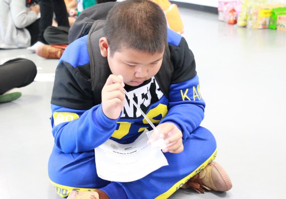 ภาพกิจกรรม คณะวิทยาศาสตร์และเทคโนโลยี จัดค่ายวิทยาศาสตร์ตามโครงการพัฒนาศักยภาพผู้เรียนในระดับการศึกษาขั้นพื้นฐาน ระยะที่ 2 ประจำปีงบประมาณ 2562