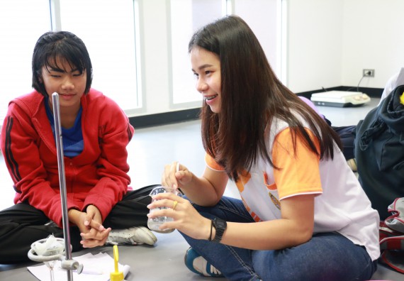 ภาพกิจกรรม คณะวิทยาศาสตร์และเทคโนโลยี จัดค่ายวิทยาศาสตร์ตามโครงการพัฒนาศักยภาพผู้เรียนในระดับการศึกษาขั้นพื้นฐาน ระยะที่ 2 ประจำปีงบประมาณ 2562