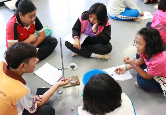 ภาพกิจกรรม คณะวิทยาศาสตร์และเทคโนโลยี จัดค่ายวิทยาศาสตร์ตามโครงการพัฒนาศักยภาพผู้เรียนในระดับการศึกษาขั้นพื้นฐาน ระยะที่ 2 ประจำปีงบประมาณ 2562