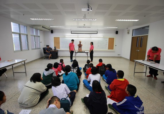 ภาพกิจกรรม คณะวิทยาศาสตร์และเทคโนโลยี จัดค่ายวิทยาศาสตร์ตามโครงการพัฒนาศักยภาพผู้เรียนในระดับการศึกษาขั้นพื้นฐาน ระยะที่ 2 ประจำปีงบประมาณ 2562