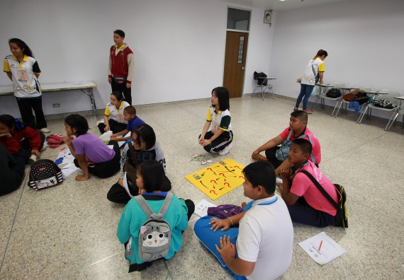 ภาพกิจกรรม คณะวิทยาศาสตร์และเทคโนโลยี จัดค่ายวิทยาศาสตร์ตามโครงการพัฒนาศักยภาพผู้เรียนในระดับการศึกษาขั้นพื้นฐาน ระยะที่ 2 ประจำปีงบประมาณ 2562