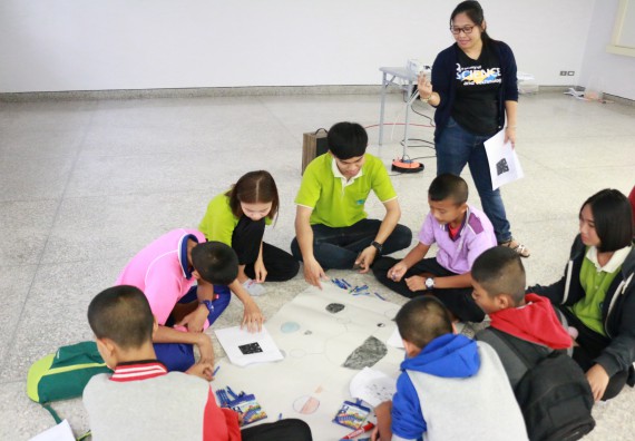 ภาพกิจกรรม คณะวิทยาศาสตร์และเทคโนโลยี จัดค่ายวิทยาศาสตร์ตามโครงการพัฒนาศักยภาพผู้เรียนในระดับการศึกษาขั้นพื้นฐาน ระยะที่ 2 ประจำปีงบประมาณ 2562