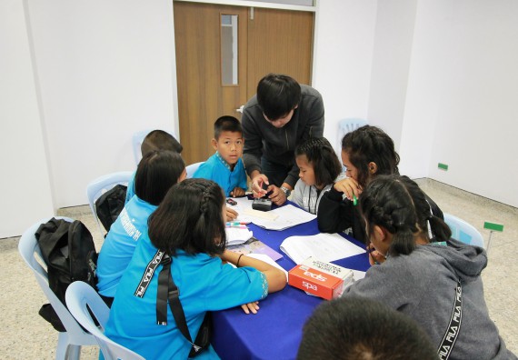 ภาพกิจกรรม คณะวิทยาศาสตร์และเทคโนโลยี จัดค่ายวิทยาศาสตร์ตามโครงการพัฒนาศักยภาพผู้เรียนในระดับการศึกษาขั้นพื้นฐาน ระยะที่ 2 ประจำปีงบประมาณ 2562