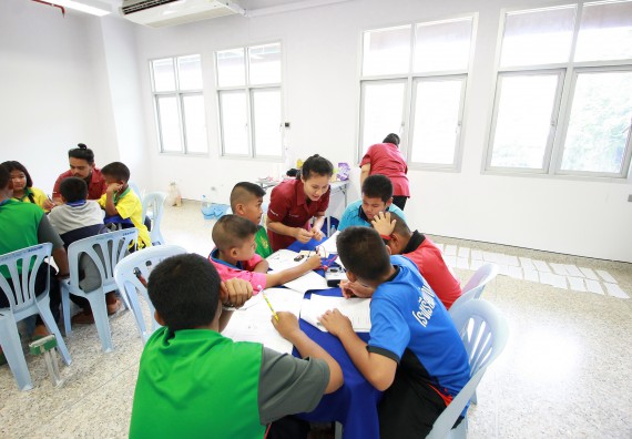 ภาพกิจกรรม คณะวิทยาศาสตร์และเทคโนโลยี จัดค่ายวิทยาศาสตร์ตามโครงการพัฒนาศักยภาพผู้เรียนในระดับการศึกษาขั้นพื้นฐาน ระยะที่ 2 ประจำปีงบประมาณ 2562