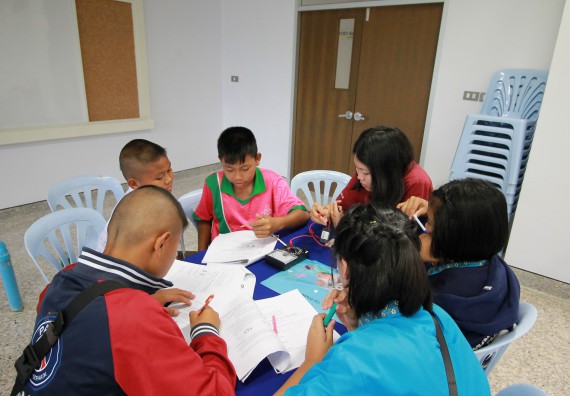 ภาพกิจกรรม คณะวิทยาศาสตร์และเทคโนโลยี จัดค่ายวิทยาศาสตร์ตามโครงการพัฒนาศักยภาพผู้เรียนในระดับการศึกษาขั้นพื้นฐาน ระยะที่ 2 ประจำปีงบประมาณ 2562