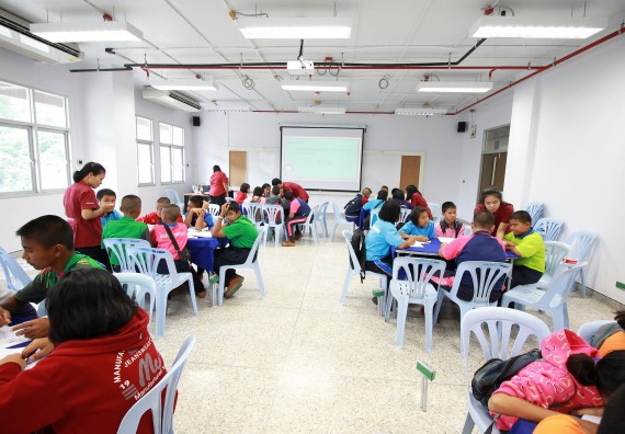 ภาพกิจกรรม คณะวิทยาศาสตร์และเทคโนโลยี จัดค่ายวิทยาศาสตร์ตามโครงการพัฒนาศักยภาพผู้เรียนในระดับการศึกษาขั้นพื้นฐาน ระยะที่ 2 ประจำปีงบประมาณ 2562