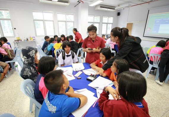 ภาพกิจกรรม คณะวิทยาศาสตร์และเทคโนโลยี จัดค่ายวิทยาศาสตร์ตามโครงการพัฒนาศักยภาพผู้เรียนในระดับการศึกษาขั้นพื้นฐาน ระยะที่ 2 ประจำปีงบประมาณ 2562