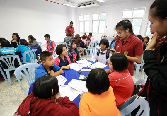 ภาพกิจกรรม คณะวิทยาศาสตร์และเทคโนโลยี จัดค่ายวิทยาศาสตร์ตามโครงการพัฒนาศักยภาพผู้เรียนในระดับการศึกษาขั้นพื้นฐาน ระยะที่ 2 ประจำปีงบประมาณ 2562