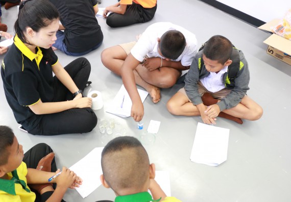 ภาพกิจกรรม คณะวิทยาศาสตร์และเทคโนโลยี จัดค่ายวิทยาศาสตร์ตามโครงการพัฒนาศักยภาพผู้เรียนในระดับการศึกษาขั้นพื้นฐาน ระยะที่ 2 ประจำปีงบประมาณ 2562