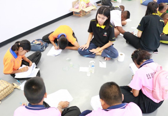 ภาพกิจกรรม คณะวิทยาศาสตร์และเทคโนโลยี จัดค่ายวิทยาศาสตร์ตามโครงการพัฒนาศักยภาพผู้เรียนในระดับการศึกษาขั้นพื้นฐาน ระยะที่ 2 ประจำปีงบประมาณ 2562