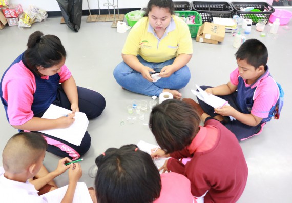 ภาพกิจกรรม คณะวิทยาศาสตร์และเทคโนโลยี จัดค่ายวิทยาศาสตร์ตามโครงการพัฒนาศักยภาพผู้เรียนในระดับการศึกษาขั้นพื้นฐาน ระยะที่ 2 ประจำปีงบประมาณ 2562