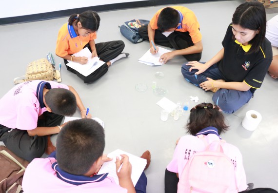 ภาพกิจกรรม คณะวิทยาศาสตร์และเทคโนโลยี จัดค่ายวิทยาศาสตร์ตามโครงการพัฒนาศักยภาพผู้เรียนในระดับการศึกษาขั้นพื้นฐาน ระยะที่ 2 ประจำปีงบประมาณ 2562