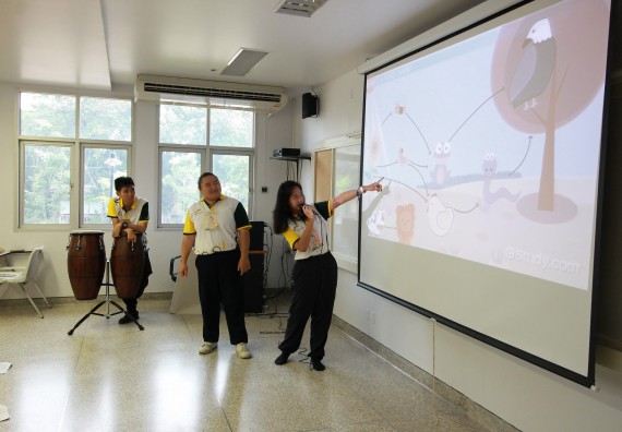 ภาพกิจกรรม คณะวิทยาศาสตร์และเทคโนโลยี จัดค่ายวิทยาศาสตร์ตามโครงการพัฒนาศักยภาพผู้เรียนในระดับการศึกษาขั้นพื้นฐาน ระยะที่ 2 ประจำปีงบประมาณ 2562