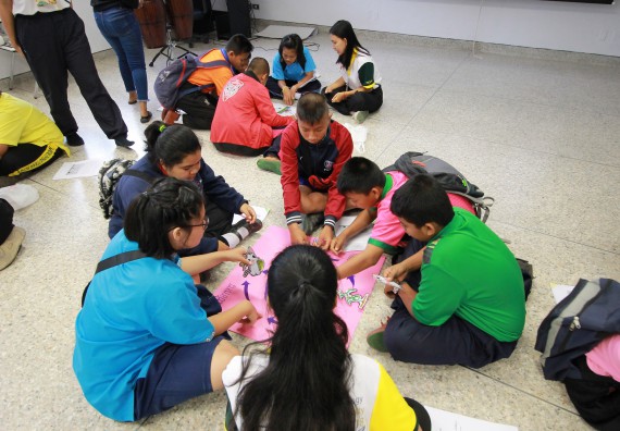 ภาพกิจกรรม คณะวิทยาศาสตร์และเทคโนโลยี จัดค่ายวิทยาศาสตร์ตามโครงการพัฒนาศักยภาพผู้เรียนในระดับการศึกษาขั้นพื้นฐาน ระยะที่ 2 ประจำปีงบประมาณ 2562