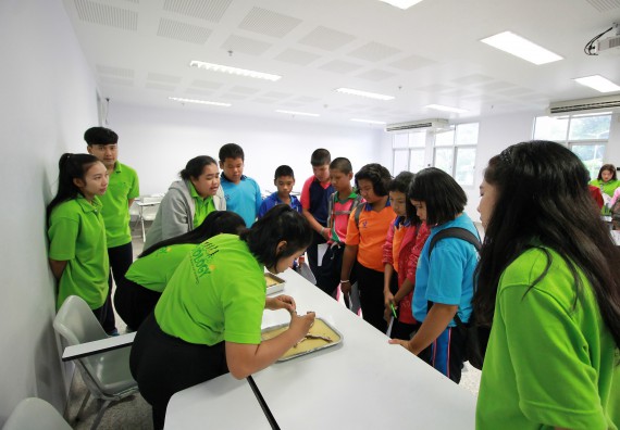 ภาพกิจกรรม คณะวิทยาศาสตร์และเทคโนโลยี จัดค่ายวิทยาศาสตร์ตามโครงการพัฒนาศักยภาพผู้เรียนในระดับการศึกษาขั้นพื้นฐาน ระยะที่ 2 ประจำปีงบประมาณ 2562