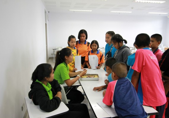 ภาพกิจกรรม คณะวิทยาศาสตร์และเทคโนโลยี จัดค่ายวิทยาศาสตร์ตามโครงการพัฒนาศักยภาพผู้เรียนในระดับการศึกษาขั้นพื้นฐาน ระยะที่ 2 ประจำปีงบประมาณ 2562