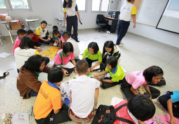 ภาพกิจกรรม คณะวิทยาศาสตร์และเทคโนโลยี จัดค่ายวิทยาศาสตร์ตามโครงการพัฒนาศักยภาพผู้เรียนในระดับการศึกษาขั้นพื้นฐาน ระยะที่ 2 ประจำปีงบประมาณ 2562