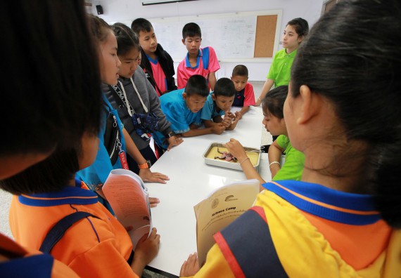 ภาพกิจกรรม คณะวิทยาศาสตร์และเทคโนโลยี จัดค่ายวิทยาศาสตร์ตามโครงการพัฒนาศักยภาพผู้เรียนในระดับการศึกษาขั้นพื้นฐาน ระยะที่ 2 ประจำปีงบประมาณ 2562