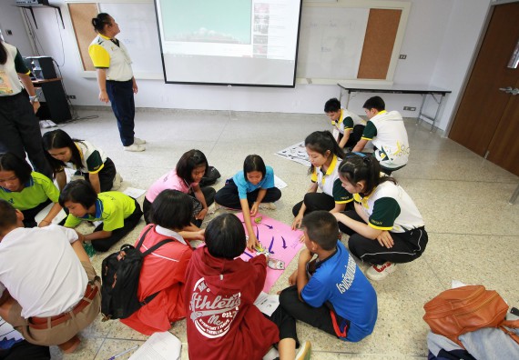 ภาพกิจกรรม คณะวิทยาศาสตร์และเทคโนโลยี จัดค่ายวิทยาศาสตร์ตามโครงการพัฒนาศักยภาพผู้เรียนในระดับการศึกษาขั้นพื้นฐาน ระยะที่ 2 ประจำปีงบประมาณ 2562