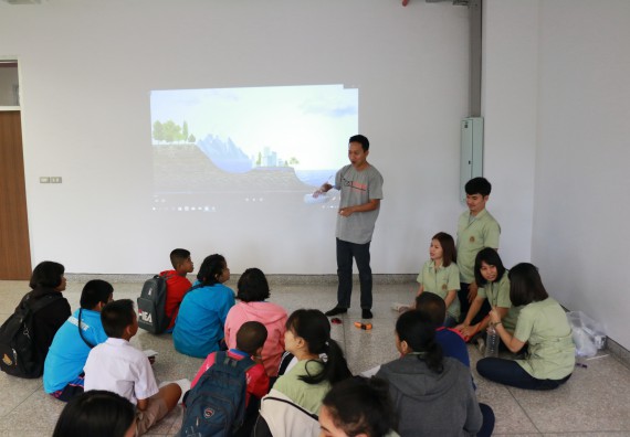 ภาพกิจกรรม คณะวิทยาศาสตร์และเทคโนโลยี จัดค่ายวิทยาศาสตร์ตามโครงการพัฒนาศักยภาพผู้เรียนในระดับการศึกษาขั้นพื้นฐาน ระยะที่ 2 ประจำปีงบประมาณ 2562