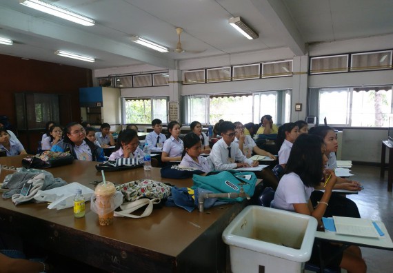 ภาพกิจกรรม โปรแกรมวิชาชีววิทยา จัดโครงการพี่ติวน้อง