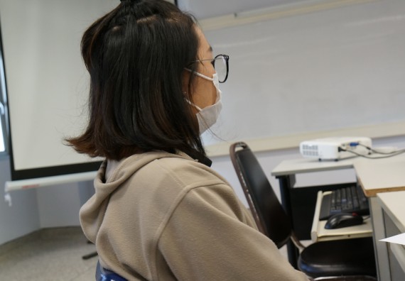 ภาพกิจกรรม โปรแกรมวิชาวิทยาการคอมพิวเตอร์ จัดอบรมเชิงปฏิบัติการ เรื่อง การเรียนรู้และการเขียนโปรแกรมเพื่อใช้งานและควบคุมบอร์ดแบบฝังตัว Microbit