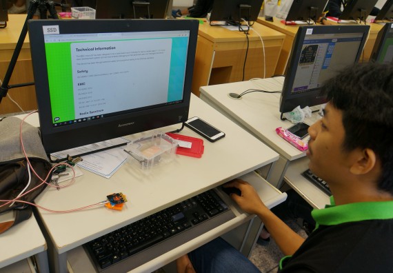 ภาพกิจกรรม โปรแกรมวิชาวิทยาการคอมพิวเตอร์ จัดอบรมเชิงปฏิบัติการ เรื่อง การเรียนรู้และการเขียนโปรแกรมเพื่อใช้งานและควบคุมบอร์ดแบบฝังตัว Microbit