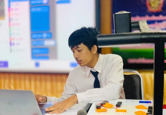 ภาพกิจกรรม โปรแกรมวิชาวิทยาการคอมพิวเตอร์ จัดอบรมการสร้างภาพลักษณ์และประชาสัมพันธ์หลักสูตรวิทยาการคอมพิวเตอร์ โครงการบริการวิชาการการอบรมเชิงปฏิบัติการด้านวิทยาการคอมพิวเตอร์ ประจำปี 2562