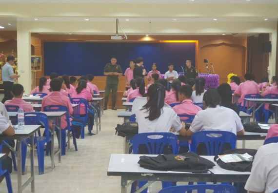 ภาพกิจกรรม โปรแกรมวิชาวิทยาการคอมพิวเตอร์ จัดอบรมการสร้างภาพลักษณ์และประชาสัมพันธ์หลักสูตรวิทยาการคอมพิวเตอร์ โครงการบริการวิชาการการอบรมเชิงปฏิบัติการด้านวิทยาการคอมพิวเตอร์ ประจำปี 2562