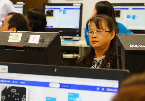 ภาพกิจกรรม โปรแกรมวิชาวิทยาการคอมพิวเตอร์ จัดอบรมเชิงปฏิบัติการด้านวิทยาการคอมพิวเตอร์ โครงการบริการวิชาการการอบรมเชิงปฏิบัติการด้านวิทยาการคอมพิวเตอร์ ประจำปี 2562