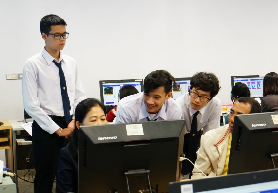 ภาพกิจกรรม โปรแกรมวิชาวิทยาการคอมพิวเตอร์ จัดอบรมเชิงปฏิบัติการด้านวิทยาการคอมพิวเตอร์ โครงการบริการวิชาการการอบรมเชิงปฏิบัติการด้านวิทยาการคอมพิวเตอร์ ประจำปี 2562