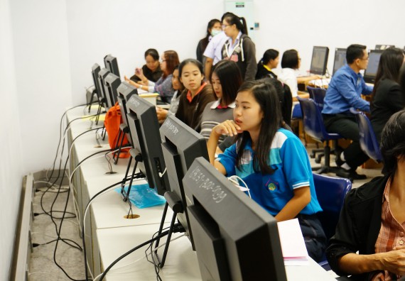 ภาพกิจกรรม โปรแกรมวิชาวิทยาการคอมพิวเตอร์ จัดอบรมเชิงปฏิบัติการด้านวิทยาการคอมพิวเตอร์ โครงการบริการวิชาการการอบรมเชิงปฏิบัติการด้านวิทยาการคอมพิวเตอร์ ประจำปี 2562