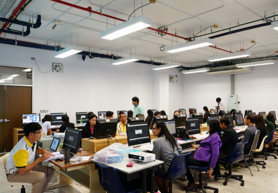 ภาพกิจกรรม โปรแกรมวิชาวิทยาการคอมพิวเตอร์ จัดอบรมเชิงปฏิบัติการด้านวิทยาการคอมพิวเตอร์ โครงการบริการวิชาการการอบรมเชิงปฏิบัติการด้านวิทยาการคอมพิวเตอร์ ประจำปี 2562