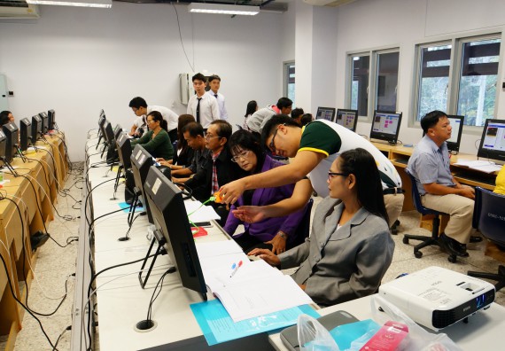 ภาพกิจกรรม โปรแกรมวิชาวิทยาการคอมพิวเตอร์ จัดอบรมเชิงปฏิบัติการด้านวิทยาการคอมพิวเตอร์ โครงการบริการวิชาการการอบรมเชิงปฏิบัติการด้านวิทยาการคอมพิวเตอร์ ประจำปี 2562