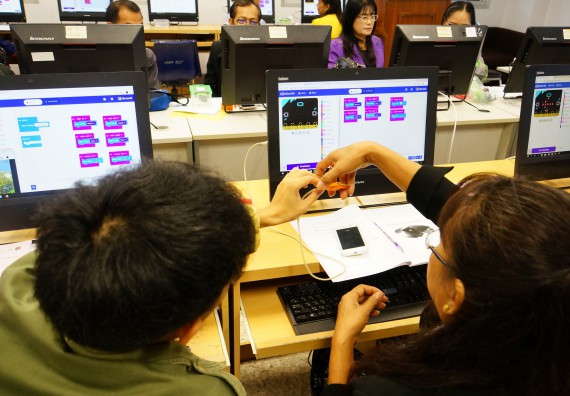 ภาพกิจกรรม โปรแกรมวิชาวิทยาการคอมพิวเตอร์ จัดอบรมเชิงปฏิบัติการด้านวิทยาการคอมพิวเตอร์ โครงการบริการวิชาการการอบรมเชิงปฏิบัติการด้านวิทยาการคอมพิวเตอร์ ประจำปี 2562