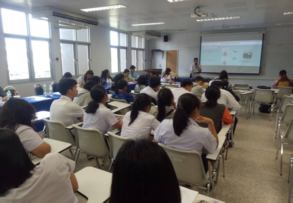 ภาพกิจกรรม โปรแกรมวิชาเคมี จัดกิจกรรมการพัฒนาคุณลักษณะบัณฑิตที่พึงประสงค์ สาขาเคมี