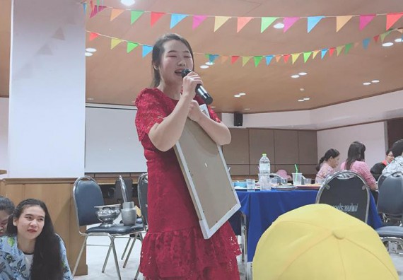 ภาพกิจกรรม โปรแกรมวิชาเคมี จัดกิจกรรมอำลารุ่นพี่ (Bye Nior)