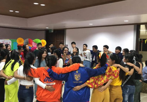 ภาพกิจกรรม โปรแกรมวิชาเคมี จัดกิจกรรมอำลารุ่นพี่ (Bye Nior)