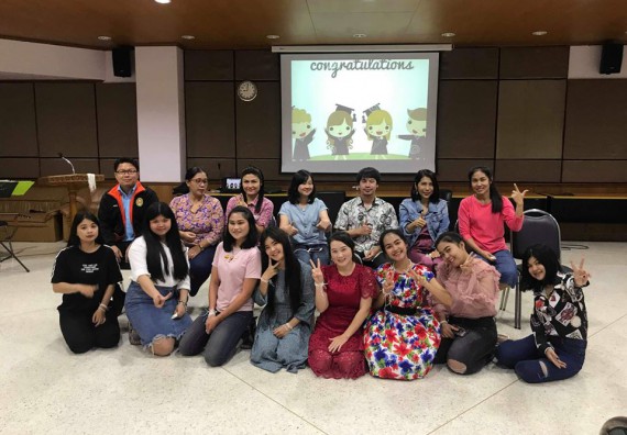 ภาพกิจกรรม โปรแกรมวิชาเคมี จัดกิจกรรมอำลารุ่นพี่ (Bye Nior)