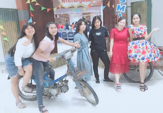 ภาพกิจกรรม โปรแกรมวิชาเคมี จัดกิจกรรมอำลารุ่นพี่ (Bye Nior)