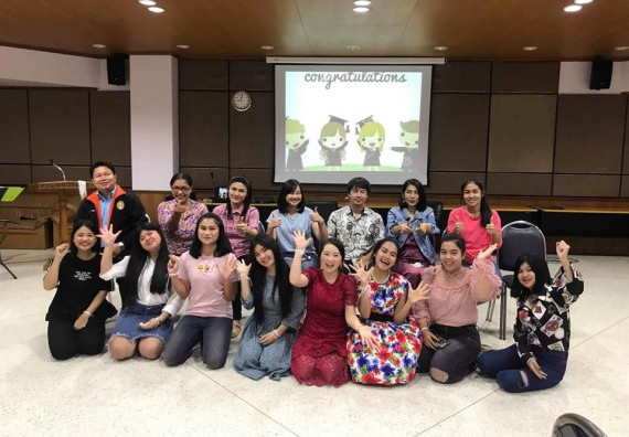 ภาพกิจกรรม โปรแกรมวิชาเคมี จัดกิจกรรมอำลารุ่นพี่ (Bye Nior)