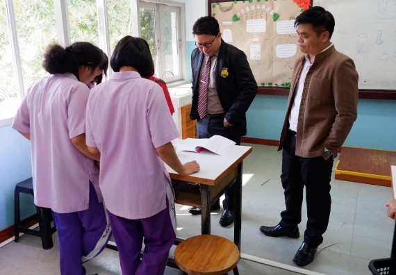 ภาพกิจกรรม โปรแกรมวิชาเคมี จัดกิจกรรมการอบรมเชิงปฏิบัติการเสริมทักษะพื้นฐานทางเคมี