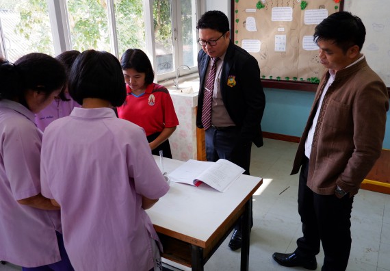 ภาพกิจกรรม โปรแกรมวิชาเคมี จัดกิจกรรมการอบรมเชิงปฏิบัติการเสริมทักษะพื้นฐานทางเคมี