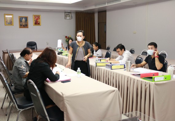 ภาพกิจกรรม คณะวิทยาศาสตร์และเทคโนโลยี จัดประเมินการต่อสัญญาจ้างพนักงานมหาวิทยาลัย สังกัดคณะวิทยาศาสตร์และเทคโนโลยี