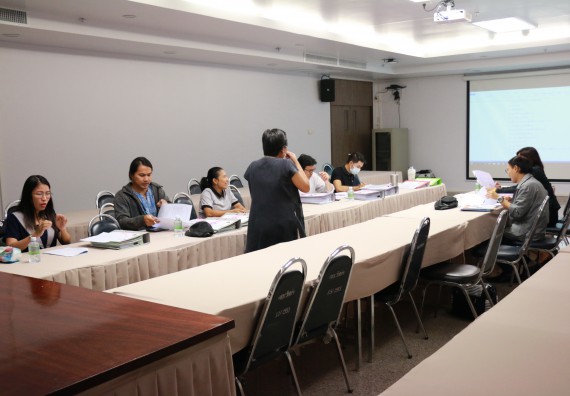 ภาพกิจกรรม คณะวิทยาศาสตร์และเทคโนโลยี จัดประเมินการต่อสัญญาจ้างพนักงานมหาวิทยาลัย สังกัดคณะวิทยาศาสตร์และเทคโนโลยี