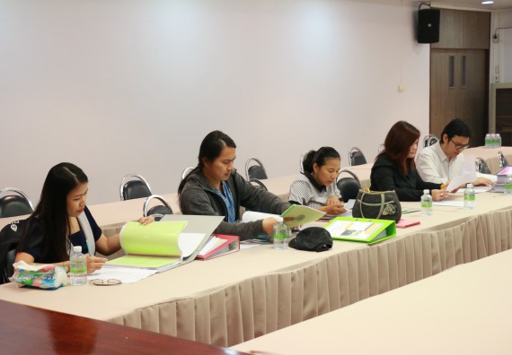 ภาพกิจกรรม คณะวิทยาศาสตร์และเทคโนโลยี จัดประเมินการต่อสัญญาจ้างพนักงานมหาวิทยาลัย สังกัดคณะวิทยาศาสตร์และเทคโนโลยี