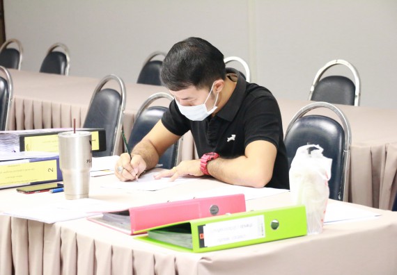 ภาพกิจกรรม คณะวิทยาศาสตร์และเทคโนโลยี จัดประเมินการต่อสัญญาจ้างพนักงานมหาวิทยาลัย สังกัดคณะวิทยาศาสตร์และเทคโนโลยี